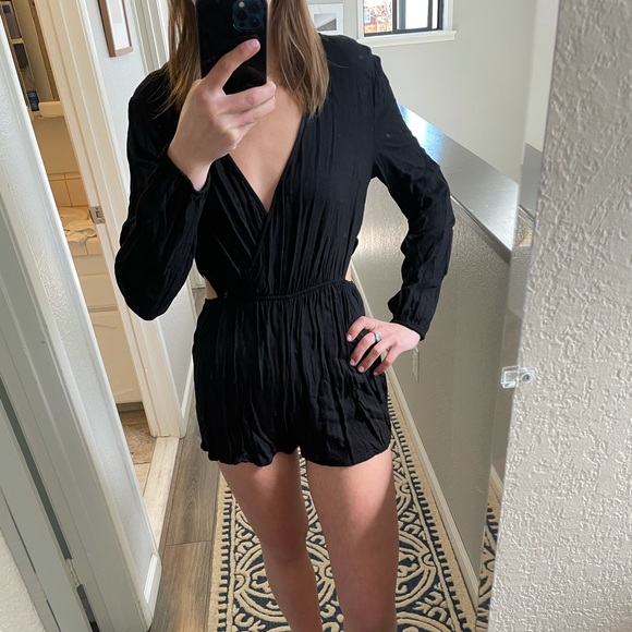 Perfect black romper - Picture 6 of 7
